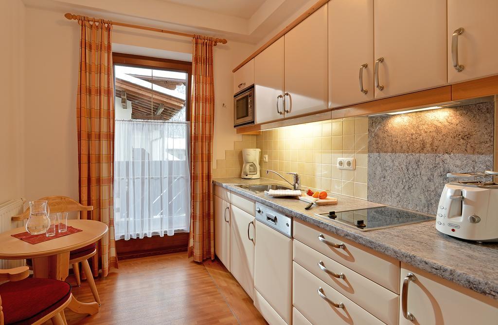 Apparthotel Ederfeld Mayrhofen Kamer foto