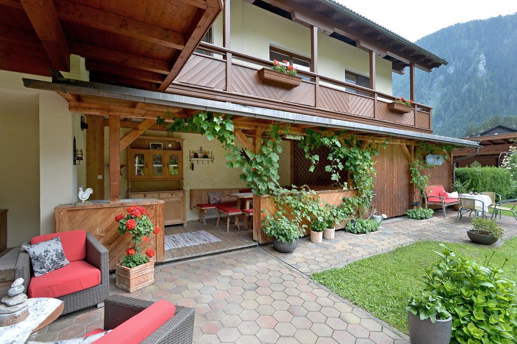 Apparthotel Ederfeld Mayrhofen Buitenkant foto