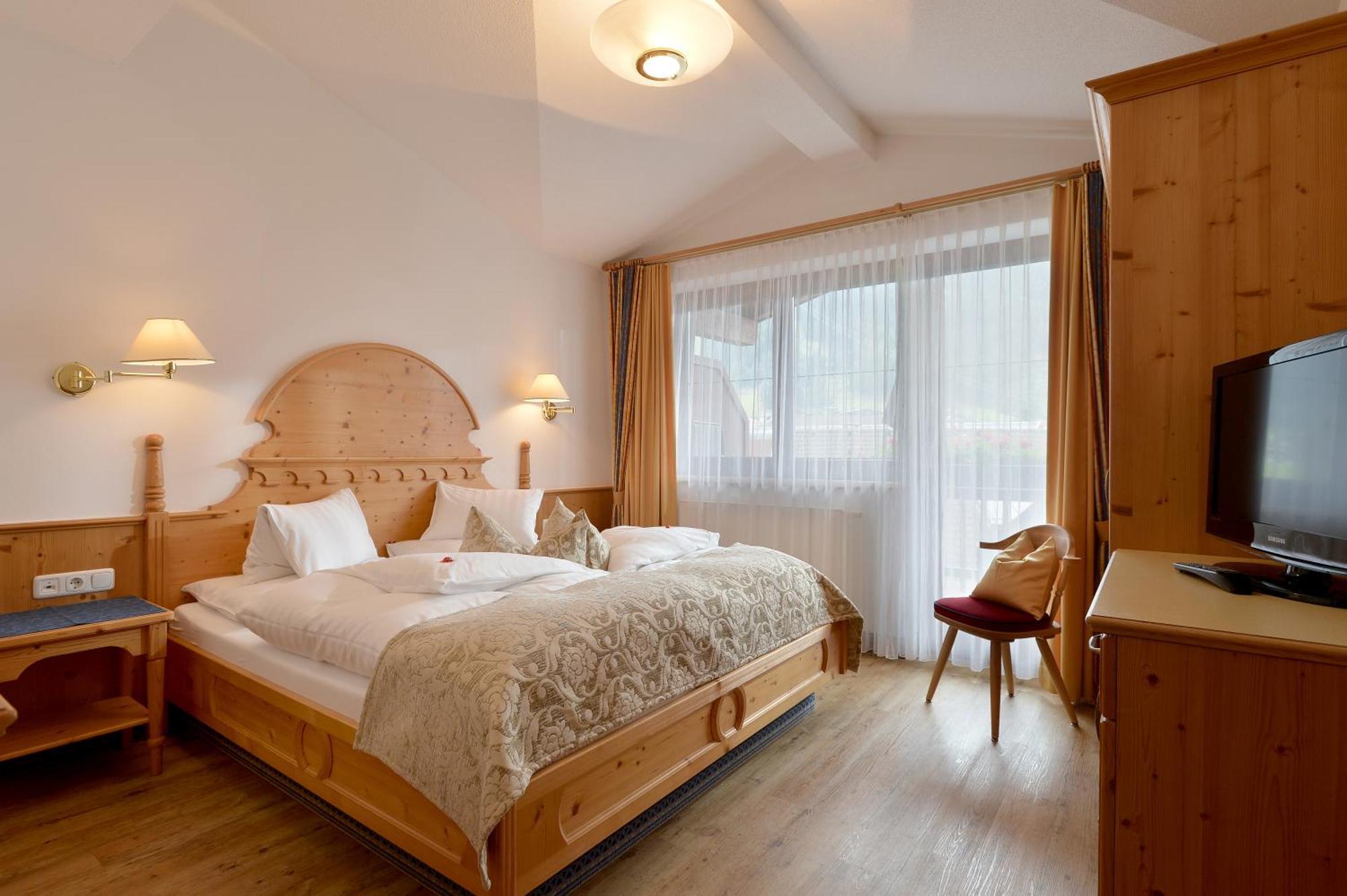 Apparthotel Ederfeld Mayrhofen Buitenkant foto