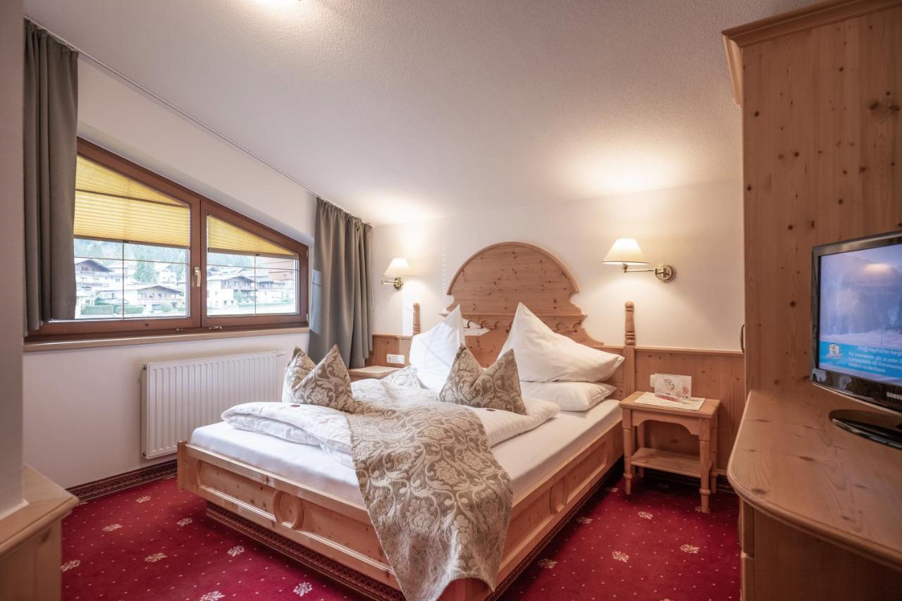 Apparthotel Ederfeld Mayrhofen Buitenkant foto