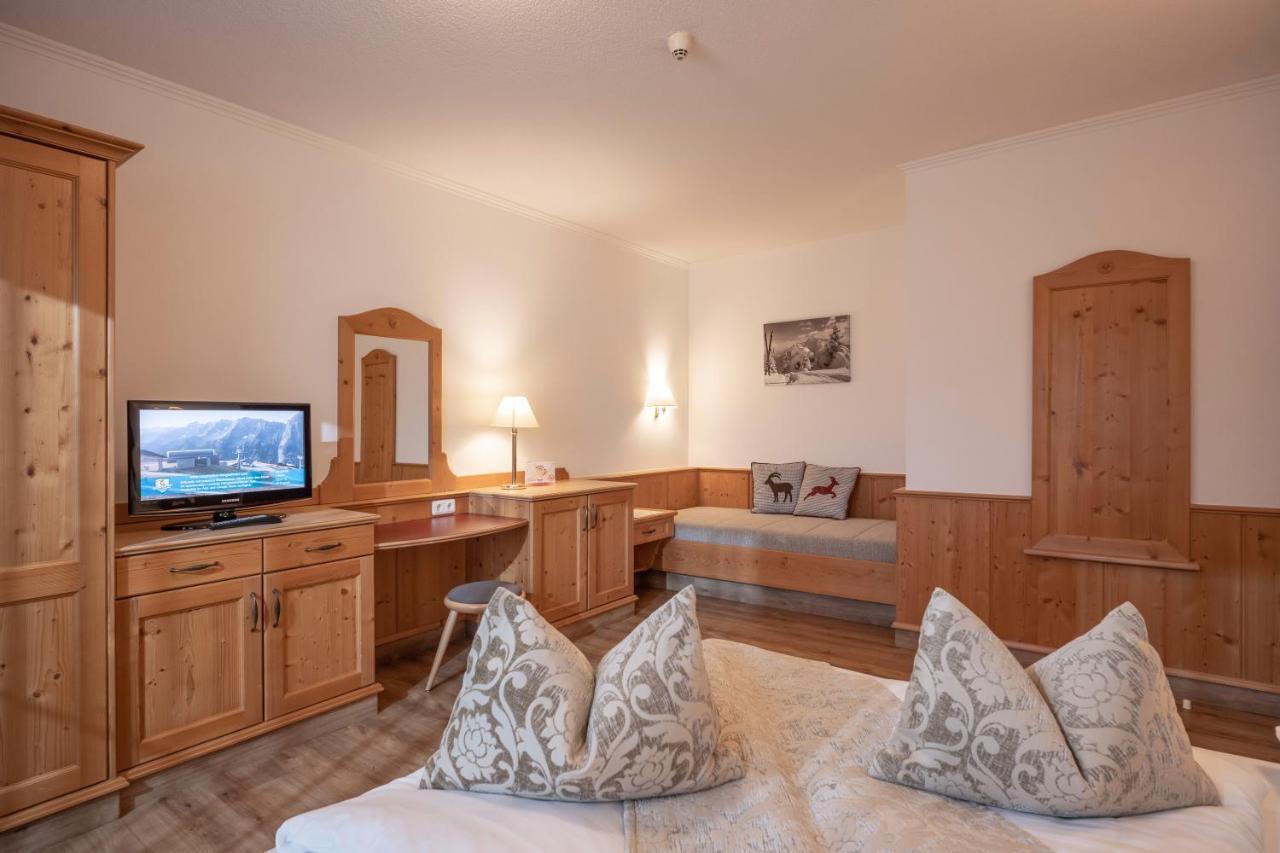 Apparthotel Ederfeld Mayrhofen Buitenkant foto